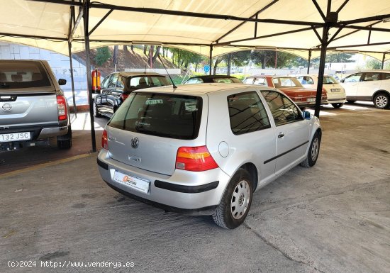 Volkswagen Golf 1.4 CONCEPTLINE - Cornella de Terri