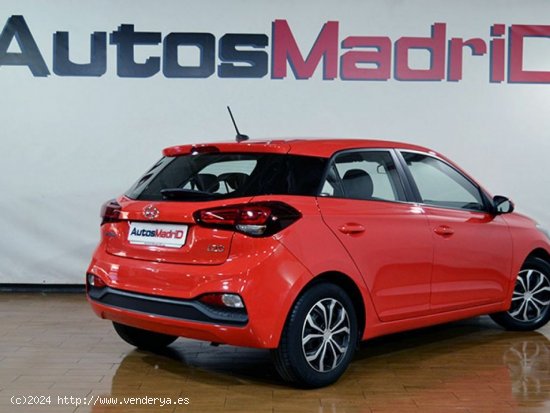 Hyundai i20 1.2 MPI Essence LE - San Sebastián de los Reyes