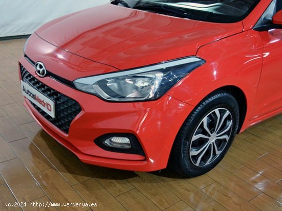 Hyundai i20 1.2 MPI Essence LE - San Sebastián de los Reyes