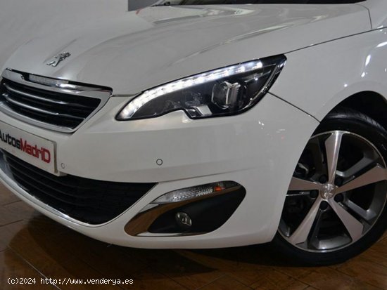 Peugeot 308 5p Style 1.2 PureTech 96KW (130CV) S&S - San Sebastián de los Reyes