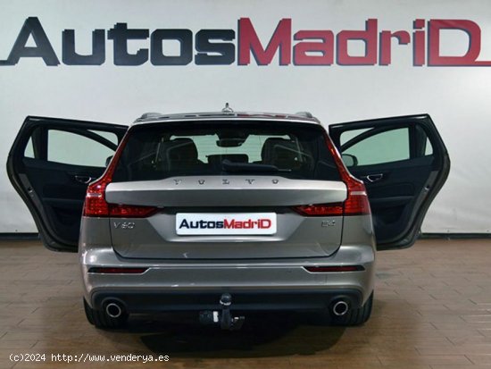 Volvo V60 2.0 MOMENTUM PRO - San Sebastián de los Reyes