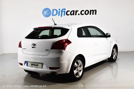 Kia Pro_Ceed 1.6 CRDI 90CV 3P - Fornells de la Selva