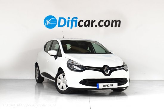 Renault Clio Expression 1.2 75CV - Fornells de la Selva