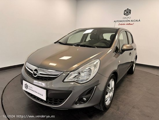 Opel Corsa 1.2 CMon - Alcalá de Henares