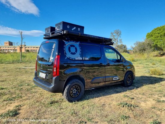 Citroën Berlingo minicamper alquiler - ROSES