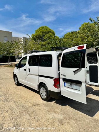 Nissan NV200 M20N - ROSES