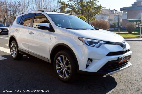 Toyota Rav4 2.5 Hybrid 2wd Advance Pack Drive 197cv - VILLARES DE LA REINA