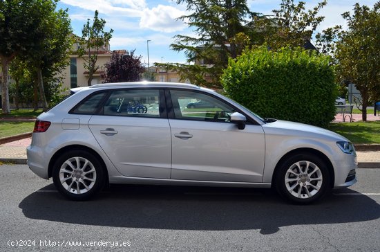 Audi A3 Sportback 1.4 Tfsi CoD 140cv Attraction - VILLARES DE LA REINA