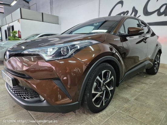 Toyota C-HR 1.8 HYBRID ACTIVE 122CV - Humanes de Madrid