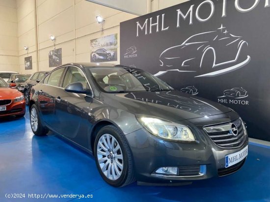 Opel Insignia  1.8 COSMO 140cv - Alcalá de Henares