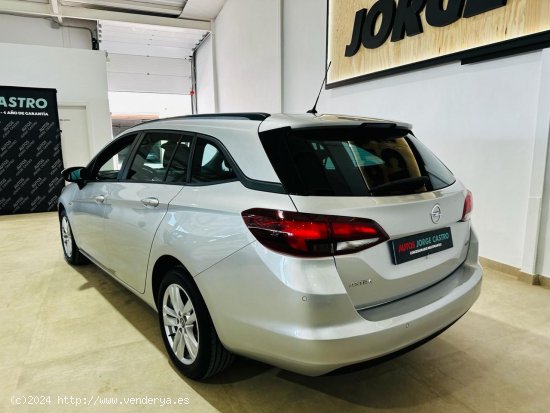 Opel Astra Sports Tourer  1.6CDTI BUSINESS 110CV - Utrera