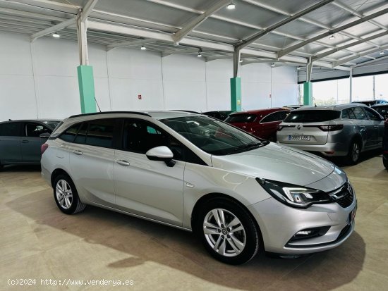 Opel Astra Sports Tourer  1.6CDTI BUSINESS 110CV - Utrera