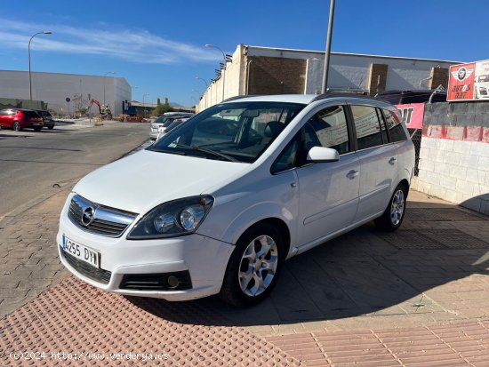 Opel Zafira 1.9cdti - Málaga