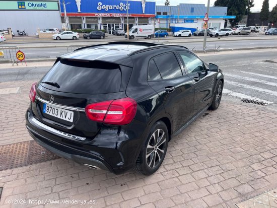 Mercedes GLA 200 amg line - Málaga