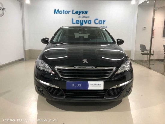 PEUGEOT TURISMOS 308  STYLE 1.6 BLUE HDI 120CV - Madrid