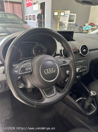 Audi A1  Sportback SLINE 1.0 TFSI - Churiana de la Vega