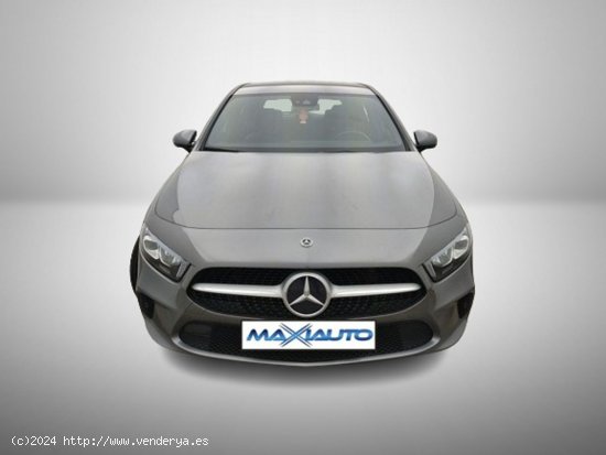 Mercedes Clase A 180 D BUSSINES SOLUTION 5D - Baena