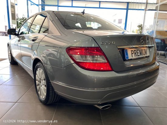 Mercedes Clase C 220 CDI 163 CV AUTOMATIK - Baena