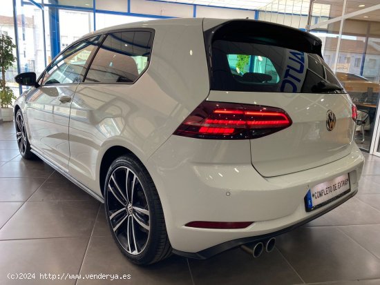 Volkswagen Golf VII 2.0 TDI GTD 184 CV DSG BLUEMOTION - Baena