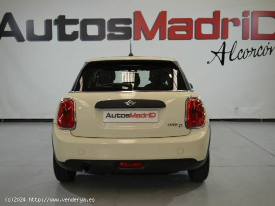 MINI Cooper ONE D 5 PUERTAS - Alcorcón