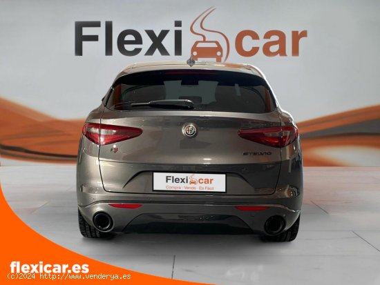 Alfa Romeo Stelvio 2.2 Diésel 154kW (210CV) Veloce Q4 - Madrid