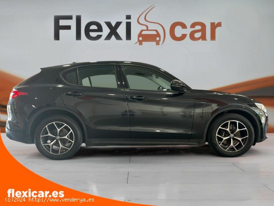 Alfa Romeo Stelvio 2.2 Diesel 140kW (190cv) SPRINT AWD - Figueres