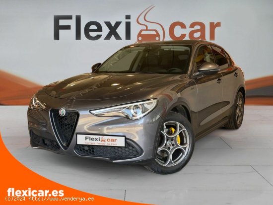 Alfa Romeo Stelvio 2.0 Gasolina 147kW (200CV) Sprint+ Q4 - Sant Just Desvern