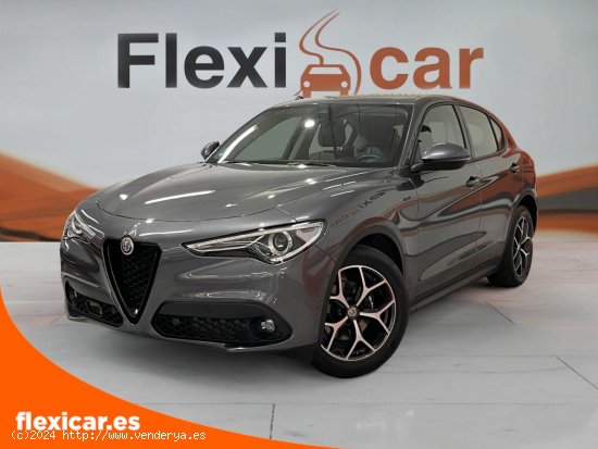 Alfa Romeo Stelvio 2.2 Diésel 140kW (190CV) Sprint+ Q4 - Viladecans