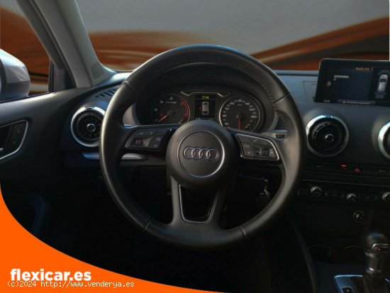 Audi A3 35 TDI 110kW (150CV) S tronic Sportback - Córdoba