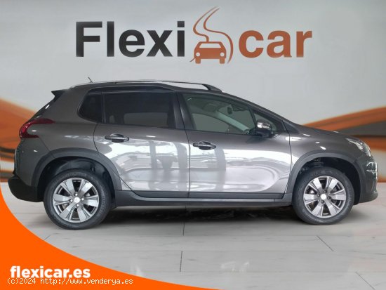 Peugeot 2008 Signature 1.2 PureTech 96KW (130CV) - La Laguna