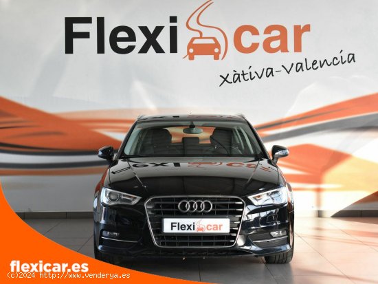 Audi A3 Sportback 1.6 TDI 105 S tron Attraction - Xátiva