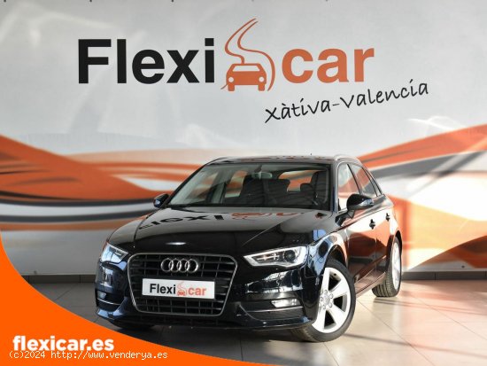 Audi A3 Sportback 1.6 TDI 105 S tron Attraction - Xátiva