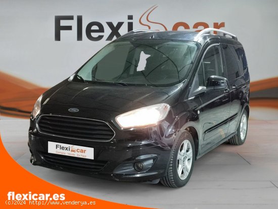 Ford Tourneo Courier 1.0 EcoBoost 100cv Titanium - 5 P (2016) - Jaén