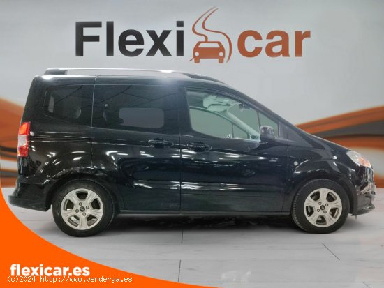 Ford Tourneo Courier 1.0 EcoBoost 100cv Titanium - 5 P (2016) - Jaén