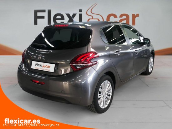 Peugeot 208 5P Signature 1.2L PureTech 60KW (82CV) - Granollers