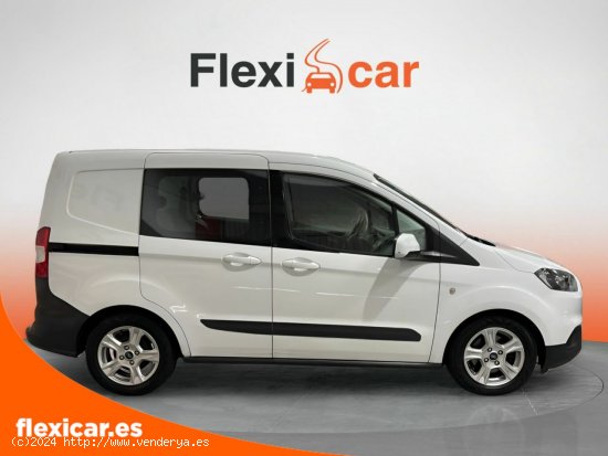 Ford Tourneo Courier 1.5 TDCi 55kW (75CV) Ambiente - 5 P (2021) - Viladecans