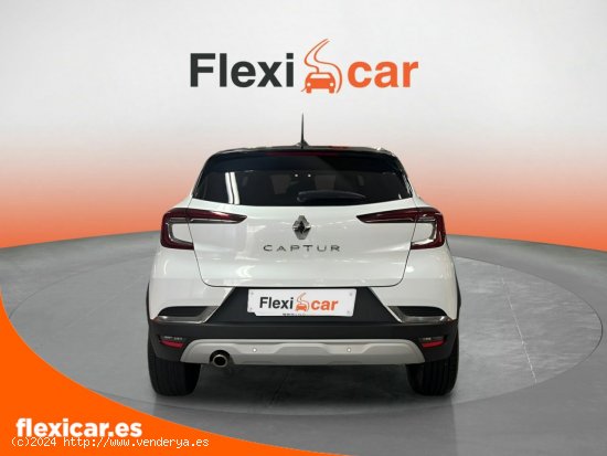 Renault Captur Zen TCe 140 EDC GPF Micro Híbrido - Badalona