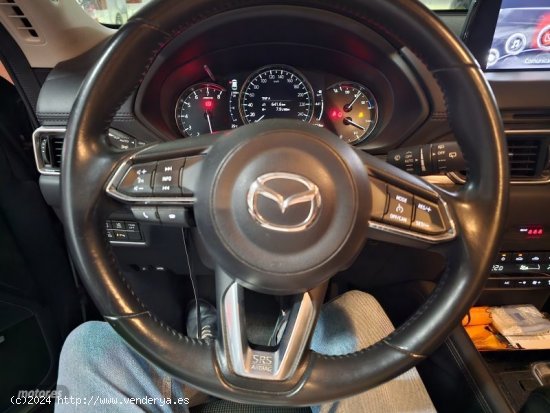 Mazda CX-5 SKYACTIV-G 2.0 121 kW (165 CV) AT 2WD Zenith Soul Red Crystal M de 2019 con 49.000 Km por