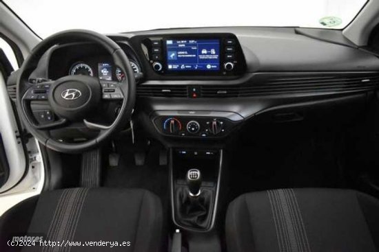 Hyundai Bayon 1.2 MPI Klass de 2023 con 21.286 Km por 14.990 EUR. en Girona