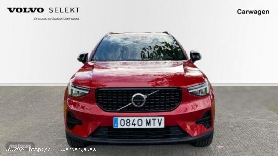 Volvo XC40 2.0 B3 PLUS DARK AUTO 5P de 2024 con 1 Km por 42.850 EUR. en Vizcaya