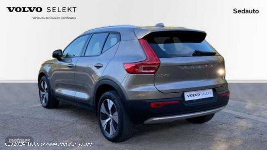 Volvo XC40 1.5 T3 MOMENTUM PRO AUTO 5P de 2020 con 53.755 Km por 31.800 EUR. en Murcia