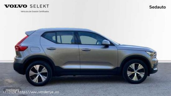 Volvo XC40 1.5 T3 MOMENTUM PRO AUTO 5P de 2020 con 53.755 Km por 31.800 EUR. en Murcia