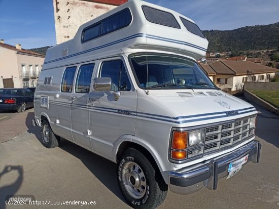 Dodge RAM VAN 250 FIESTA  de 1992 con 181.015 Km por 24.000 EUR. en Madrid