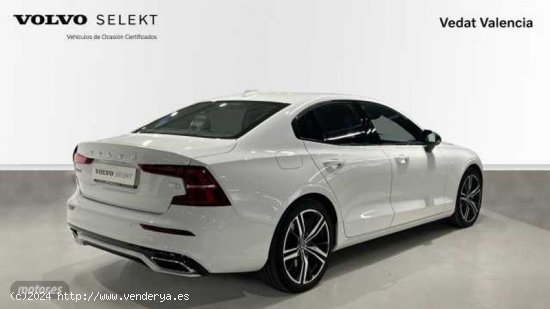 Volvo S60 2.0 T8 RECHARGE R-DESIGN AUTO AWD 455 4P de 2022 con 14.800 Km por 52.900 EUR. en Valencia