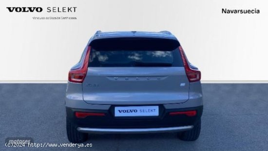 Volvo XC40 XC40 Recharge Core, T4 plug-in hybrid, Electrico/Gasolina, Bright de 2023 con 25.637 Km p