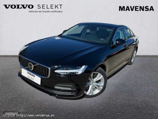 Volvo S 90 S90 Momentum Pro, B4 mild hybrid (gasolina) de 2022 con 27 Km por 44.900 EUR. en Badajoz