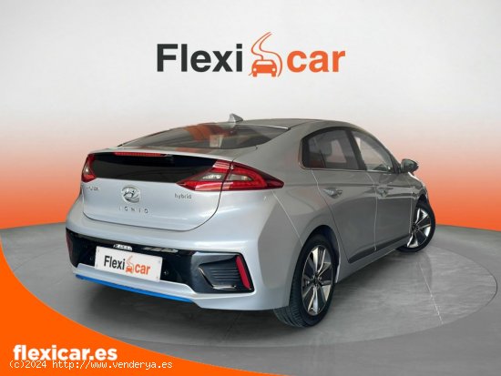 Hyundai IONIQ 1.6 GDI HEV Tecno DCT - Vilafranca del Penedès