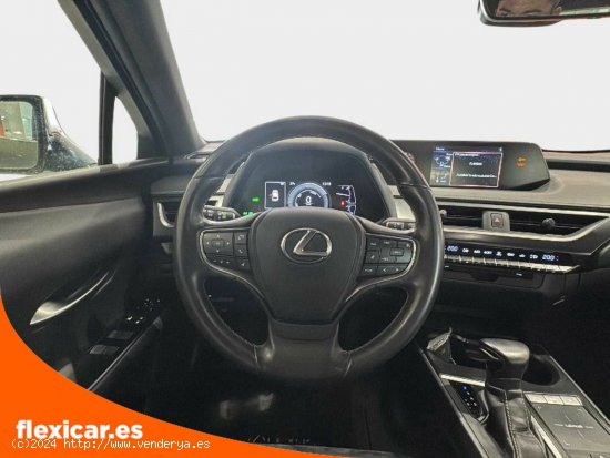 Lexus UX 2.0 250h Business - Sabadell