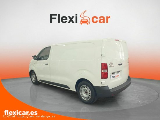 Toyota Proace Verso 1.5D 120CV VX SHUTTLE 2PL 2PT L2 - Cáceres