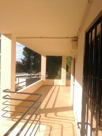 Apartamento de 1 dormitorio en Albir - ALICANTE